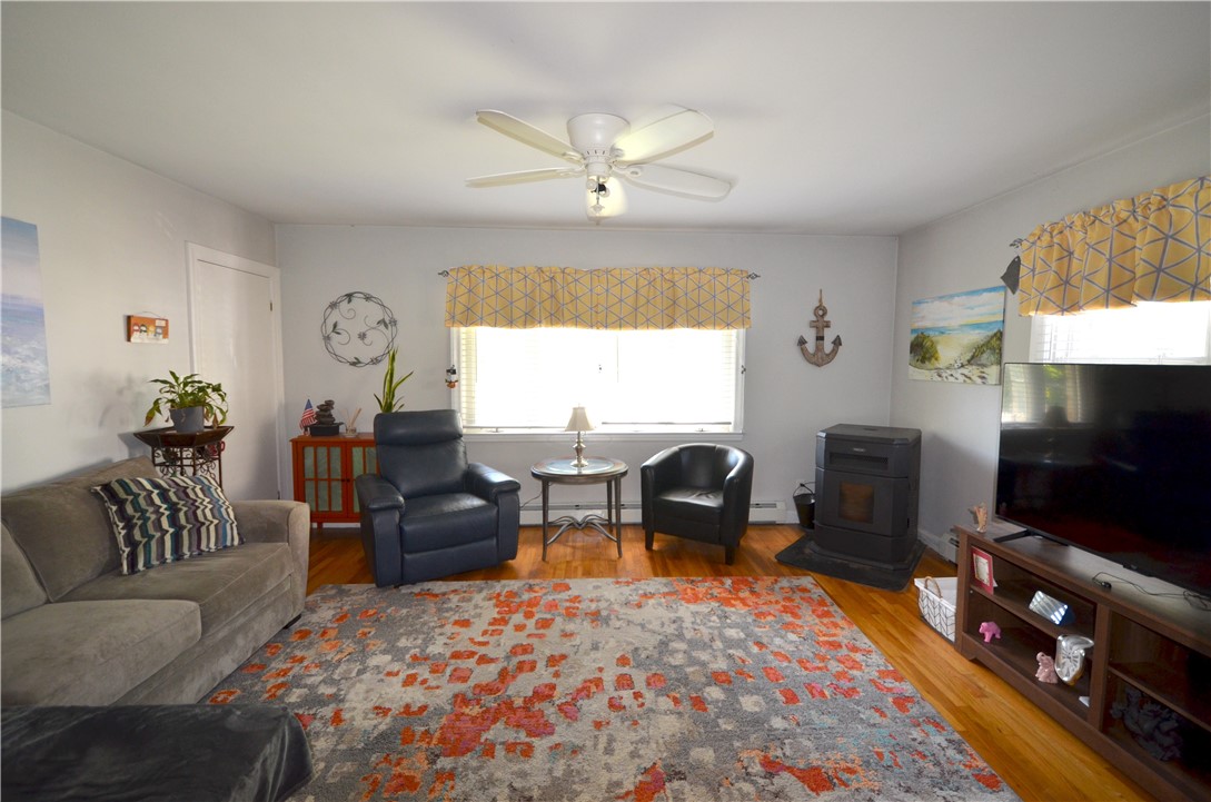 28 Litzen Road North Smithfield, RI 02896 - Photo 10 of 27 Gallery Image 10