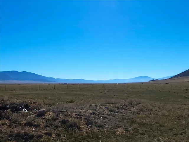 a view of mountain view with mountain