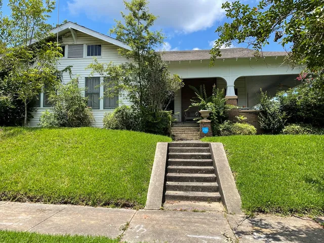 $159,000 | 313 Louisiana Avenue, McComb, MS 39648