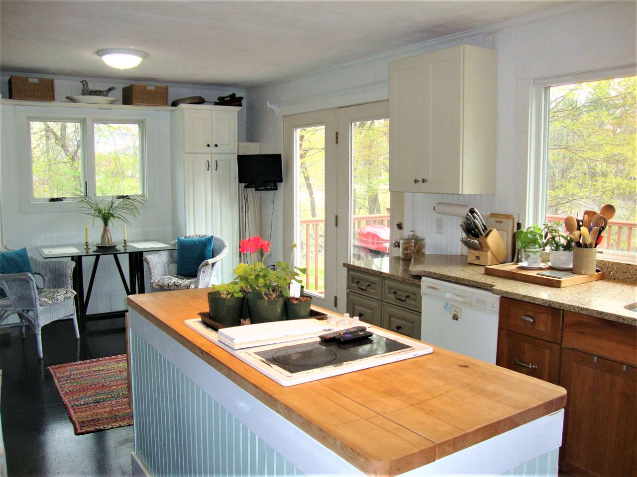 27 Kearsarge Valley Road Wilmot, NH 03287 - Photo 8 of 26 Gallery Image 8