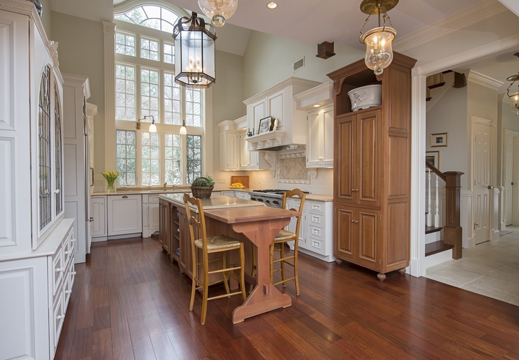 73 Oxbow Road Weston, MA 02493 - Photo 4 of 19