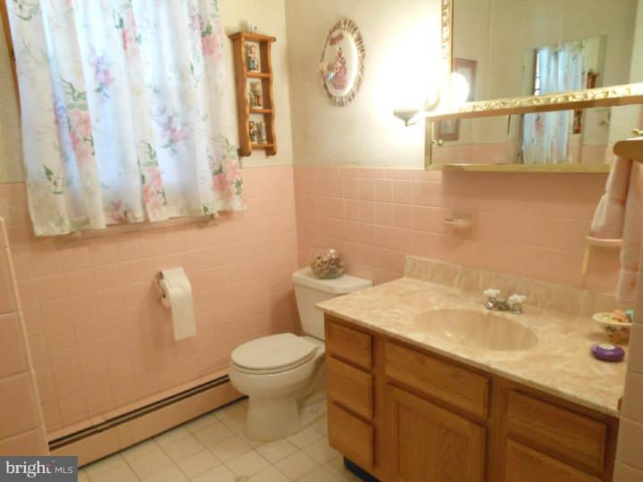 449 Weinsteiger Road Bechtelsville, PA 19505 - Photo 12 of 25 Gallery Image 12