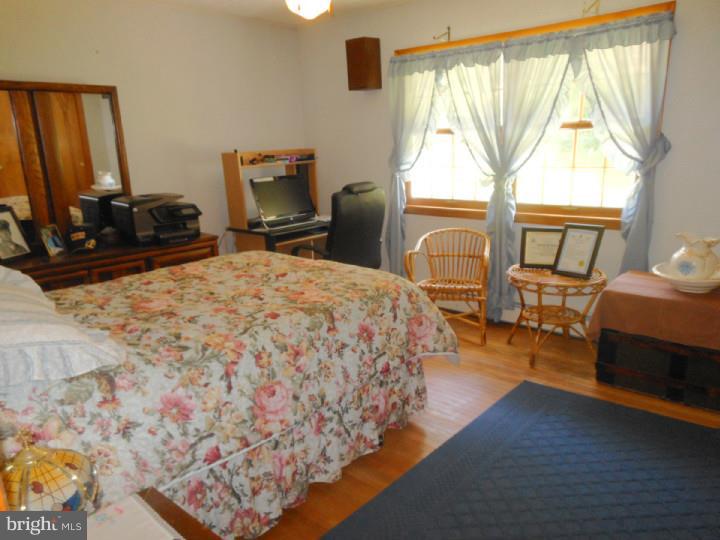 449 Weinsteiger Road Bechtelsville, PA 19505 - Photo 9 of 25 Gallery Image 9