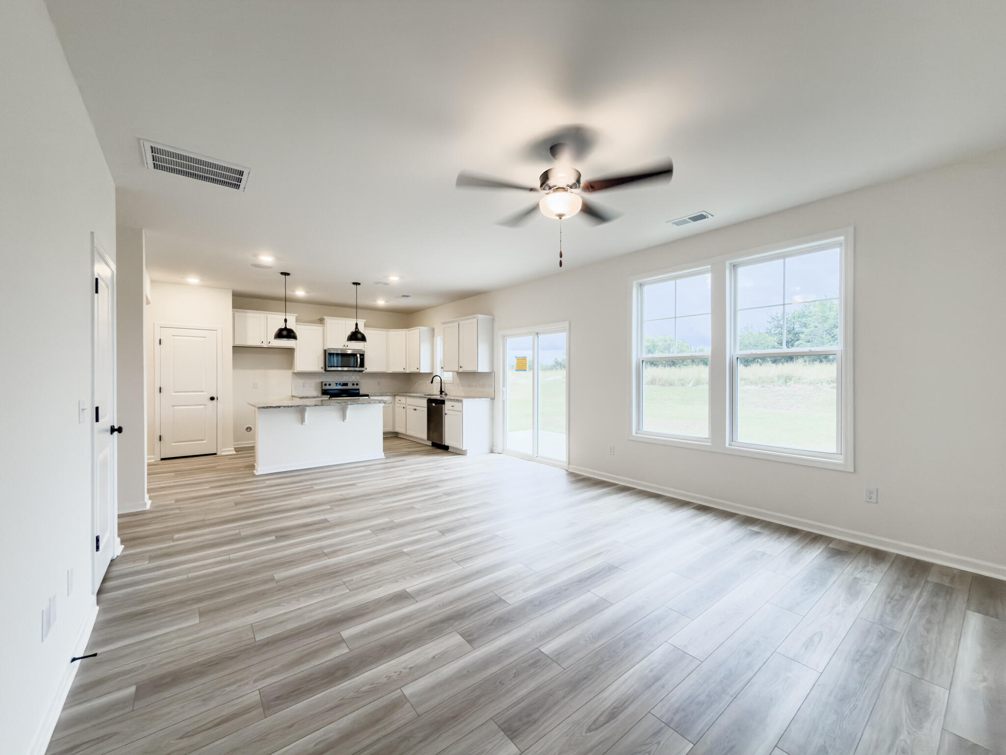 2072 April Dawn Trail Thomson, GA 30824 - Photo 10 of 31 IMG_1077