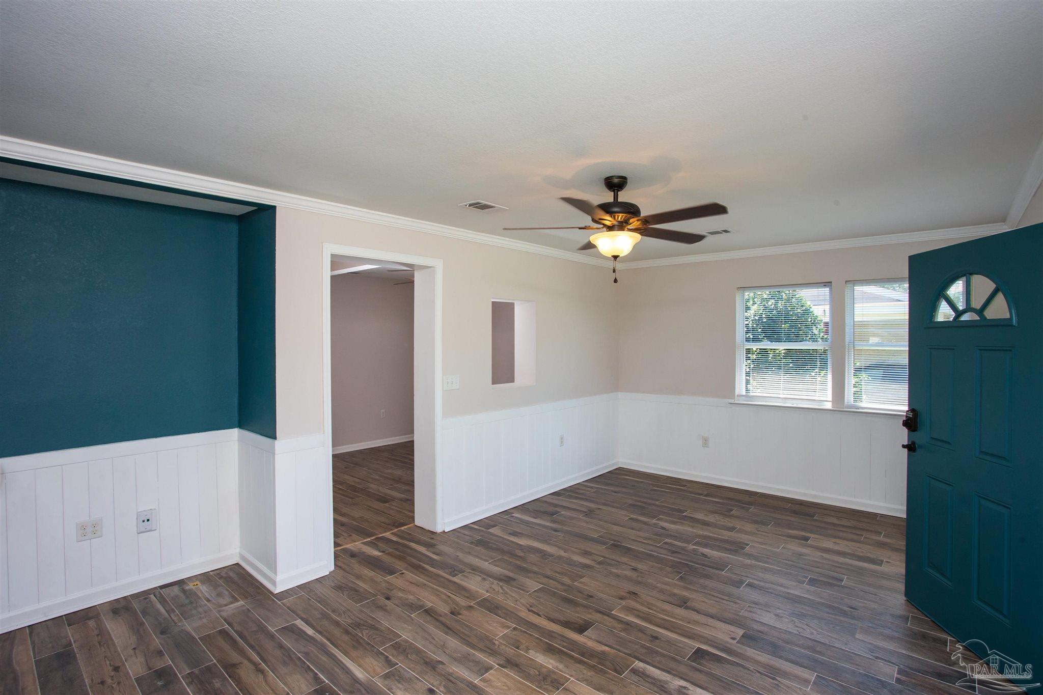 412 Labree Road Pensacola, FL 32507 - Photo 2 of 30 Gallery Image 2