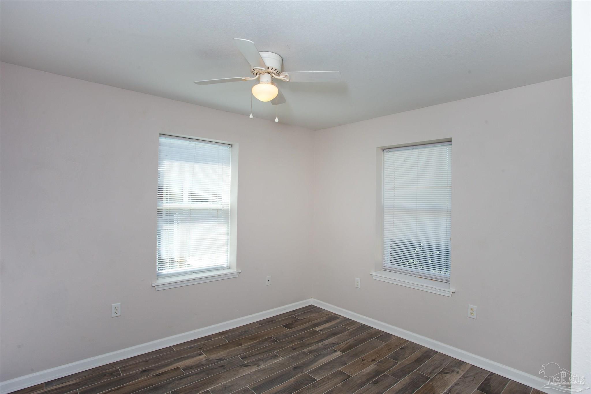 412 Labree Road Pensacola, FL 32507 - Photo 12 of 30 Gallery Image 12