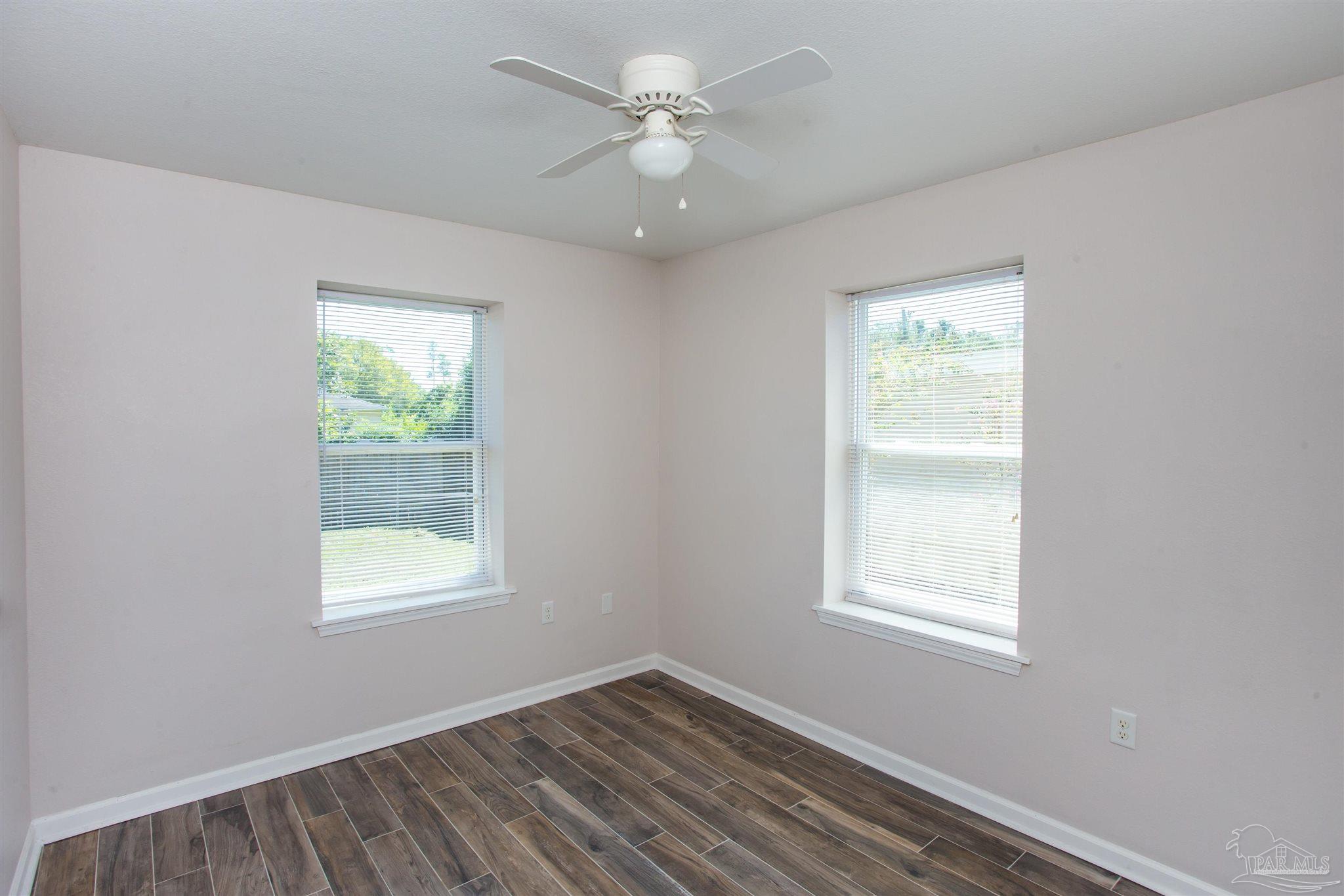 412 Labree Road Pensacola, FL 32507 - Photo 14 of 30 Gallery Image 14