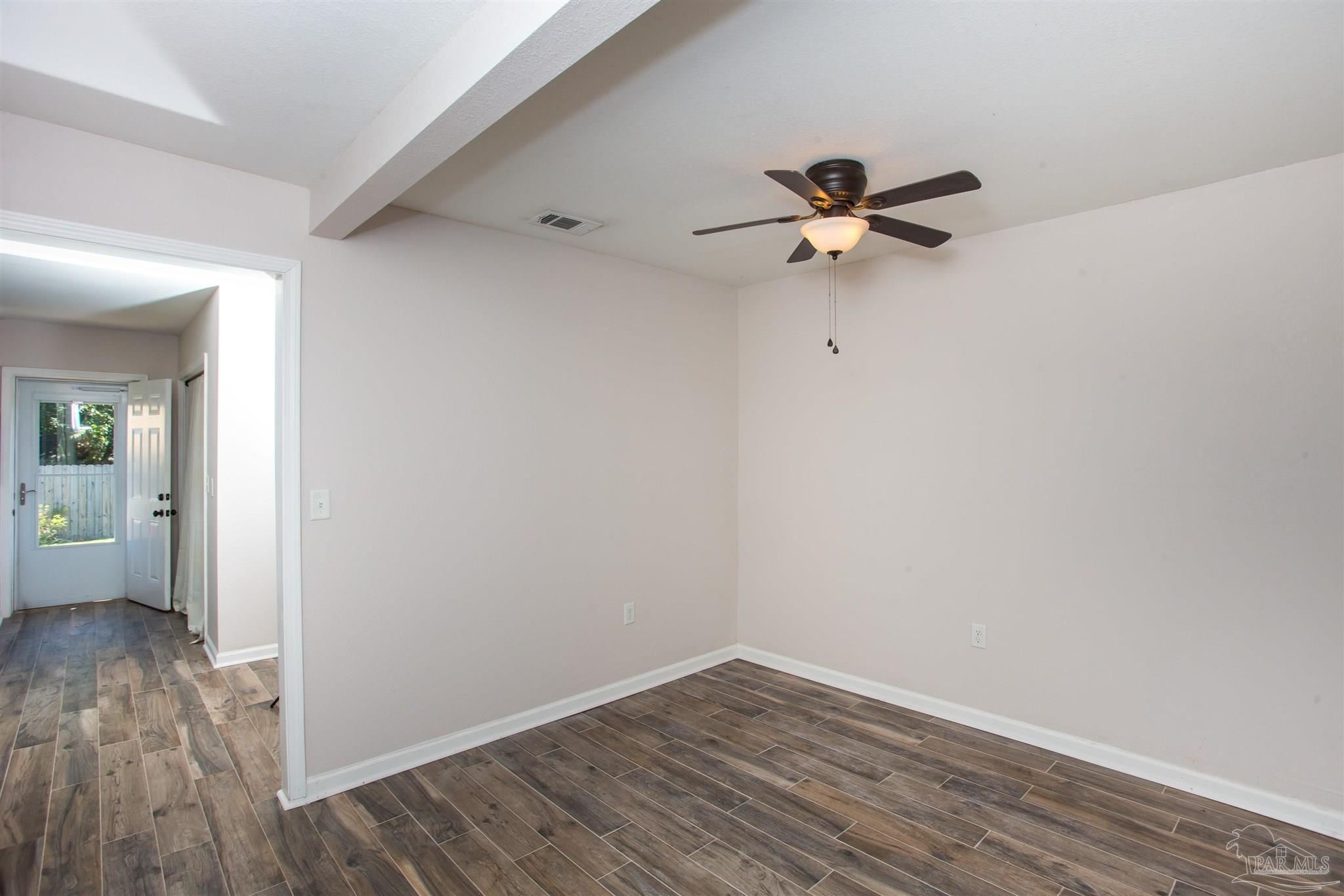 412 Labree Road Pensacola, FL 32507 - Photo 6 of 30 Gallery Image 6