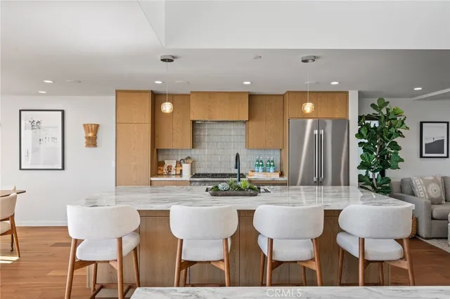 $28,895 | 1412 East Oceanfront, Newport Beach, CA 92661