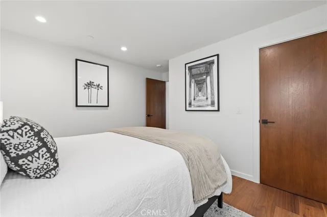 $28,895 | 1412 East Oceanfront, Newport Beach, CA 92661