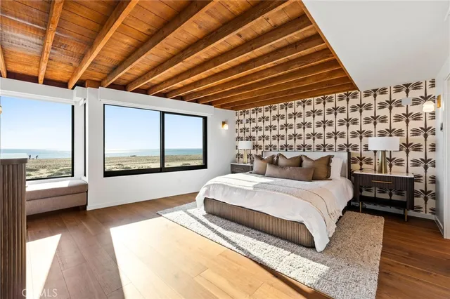 $28,895 | 1412 East Oceanfront, Newport Beach, CA 92661