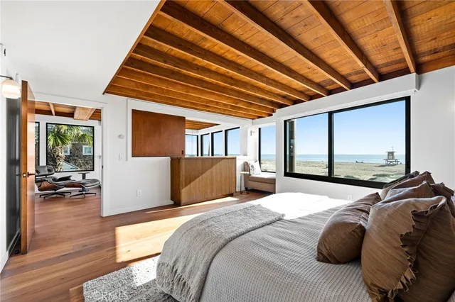 $28,895 | 1412 East Oceanfront, Newport Beach, CA 92661