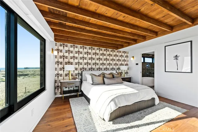 $28,895 | 1412 East Oceanfront, Newport Beach, CA 92661