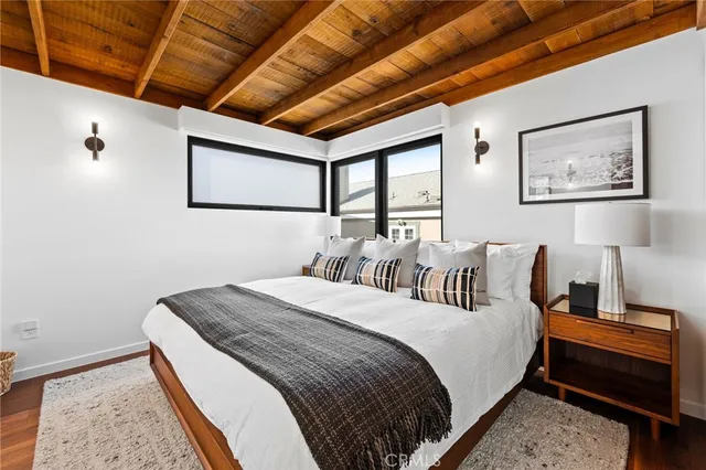 $28,895 | 1412 East Oceanfront, Newport Beach, CA 92661