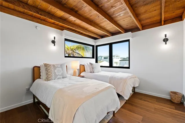 $28,895 | 1412 East Oceanfront, Newport Beach, CA 92661