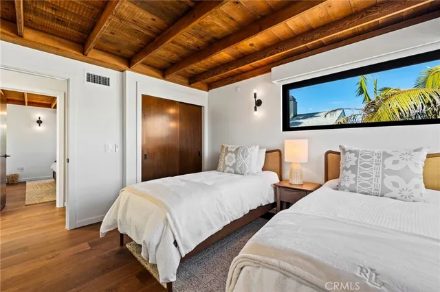 $28,895 | 1412 East Oceanfront, Newport Beach, CA 92661