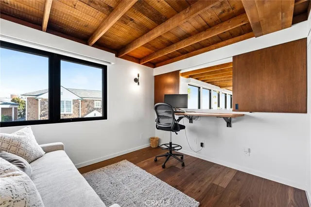 $28,895 | 1412 East Oceanfront, Newport Beach, CA 92661