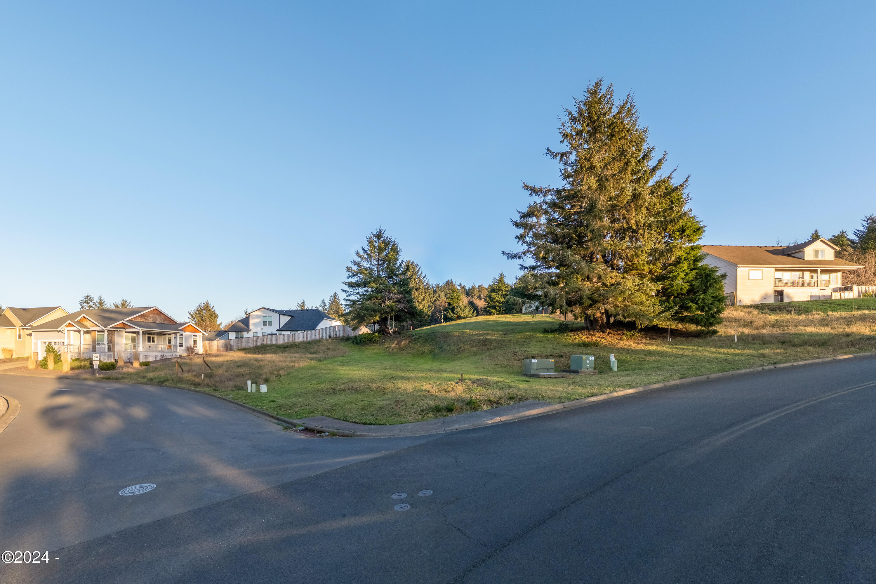 Lot 52 Lahaina Loop Road Pacific City, OR 97135 - Photo 10 of 12 Lahaina Loop street corner