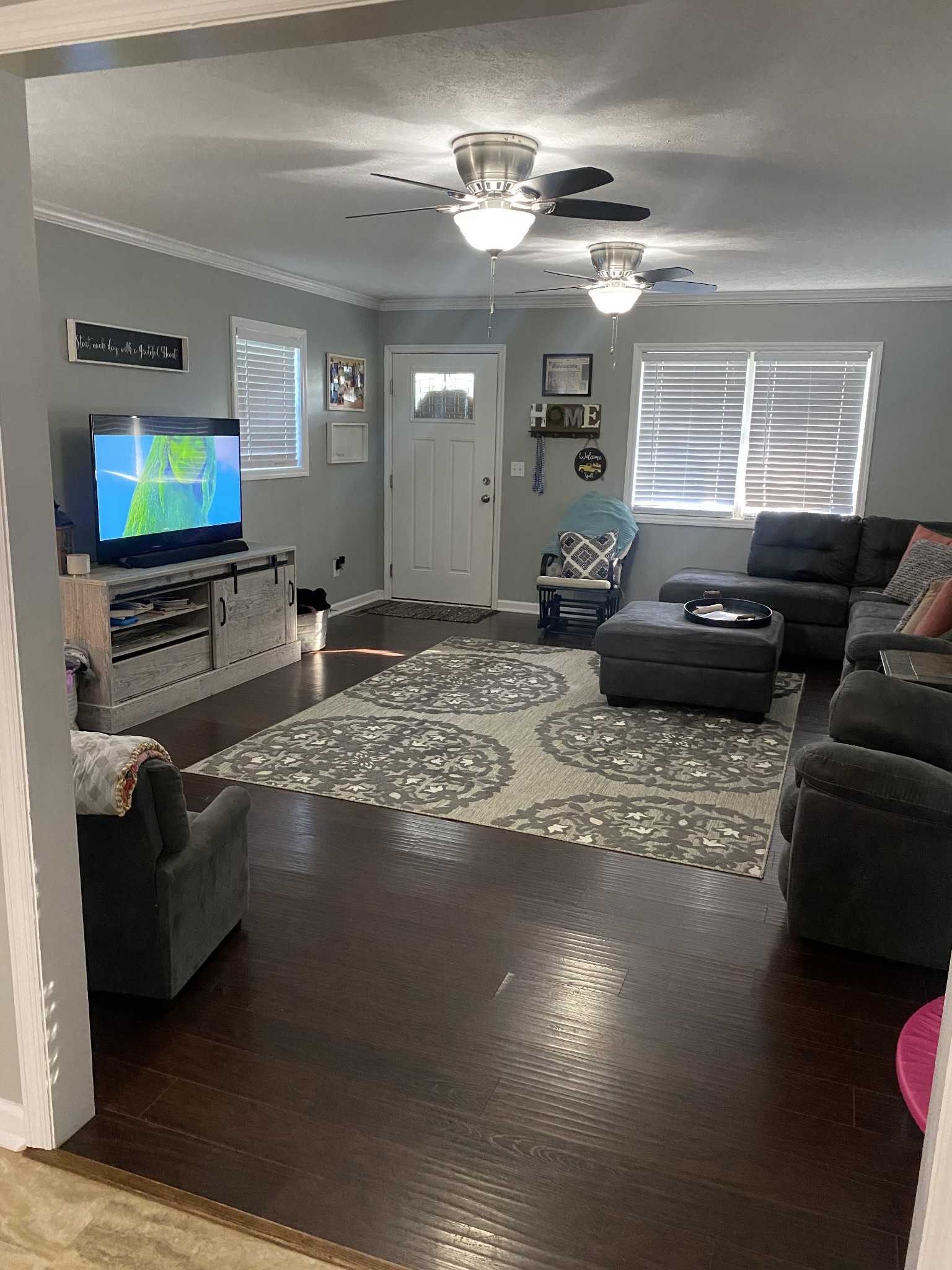 2110 Fall River Road Leoma, TN 38468 - Photo 3 of 18 a living room with furniture and a flat screen tv
