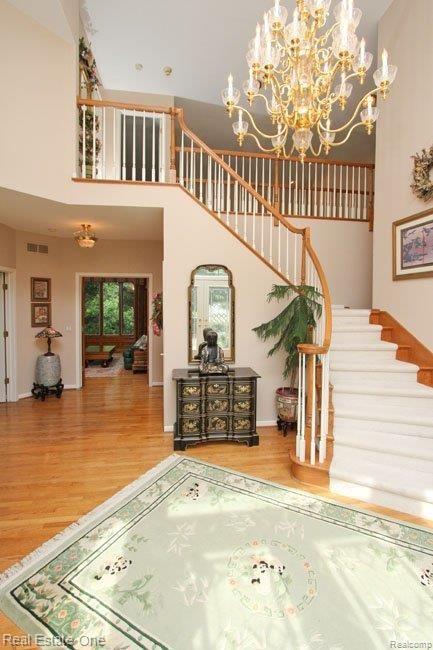 1864 Archers Pointe Rochester, MI 48306 - Photo 2 of 52 2 Story Foyer