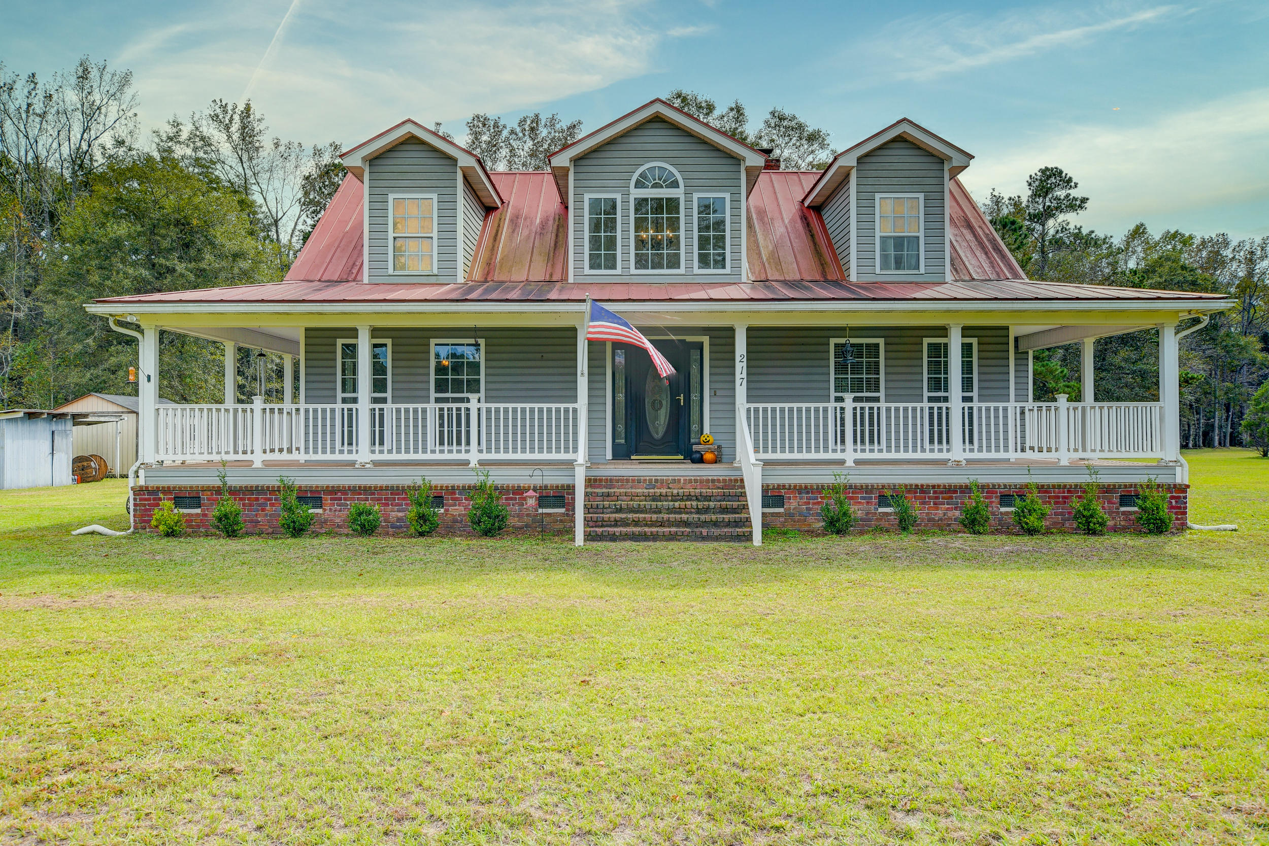 217 Washie Lane Ridgeville, SC 29472 - Photo 1 of 39 DSC_5743_4_5_6_7-Edit