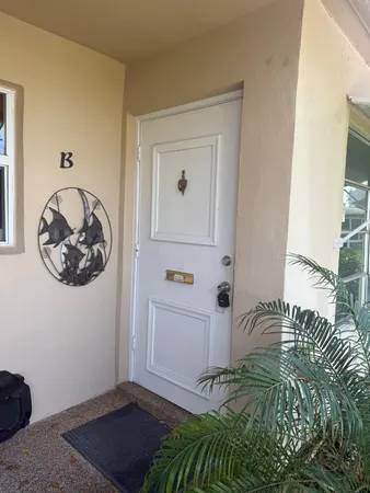 $99,000 | 1052 North Drive, Unit B, Delray Beach, FL 33445