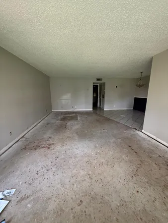 $99,000 | 1052 North Drive, Unit B, Delray Beach, FL 33445