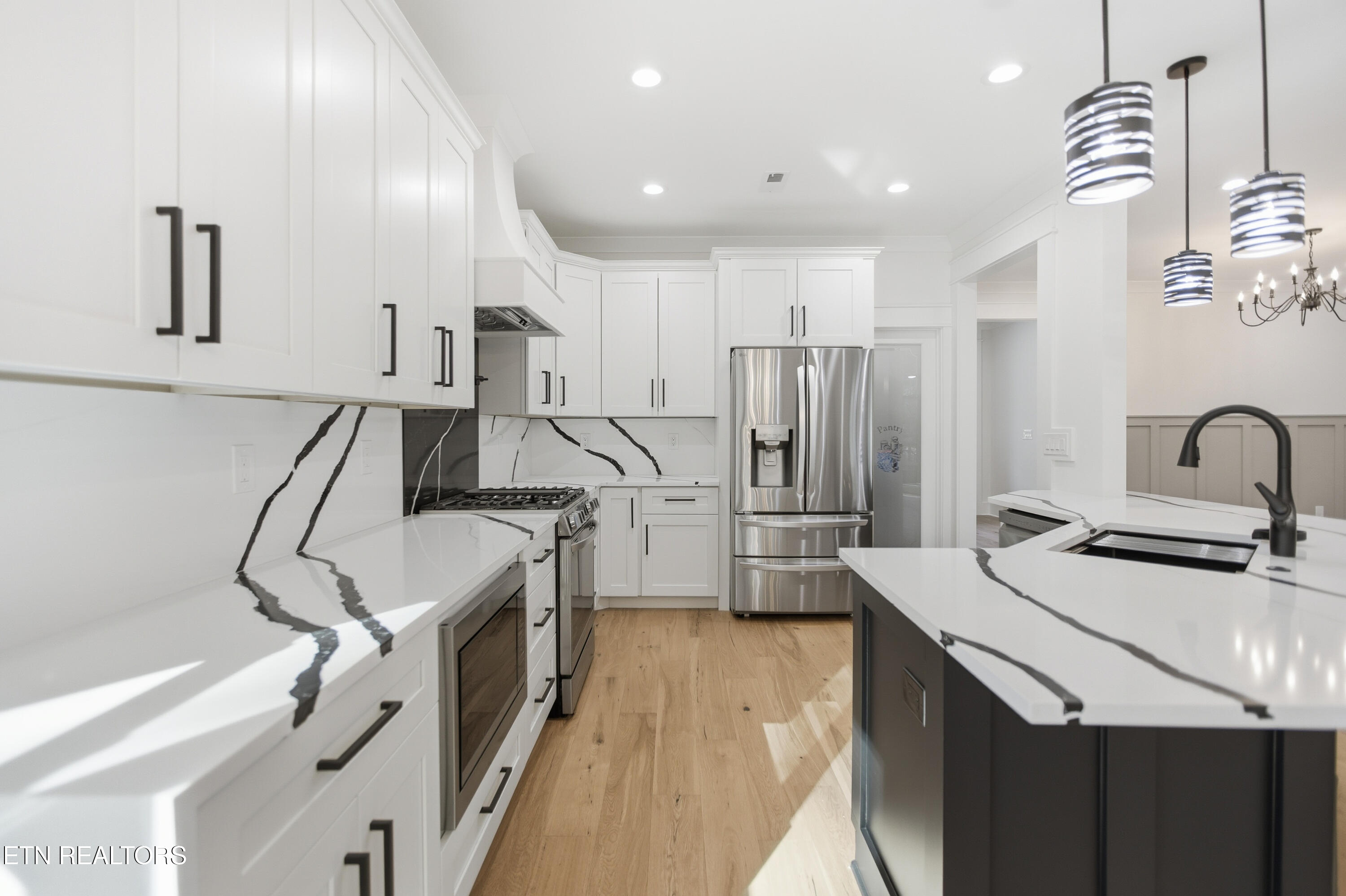 256 Elohi Way Loudon, TN 37774 - Photo 17 of 51 020_4M6A2388