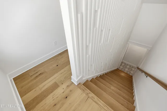 $659,000 | 256 Elohi Way, Loudon, TN 37774