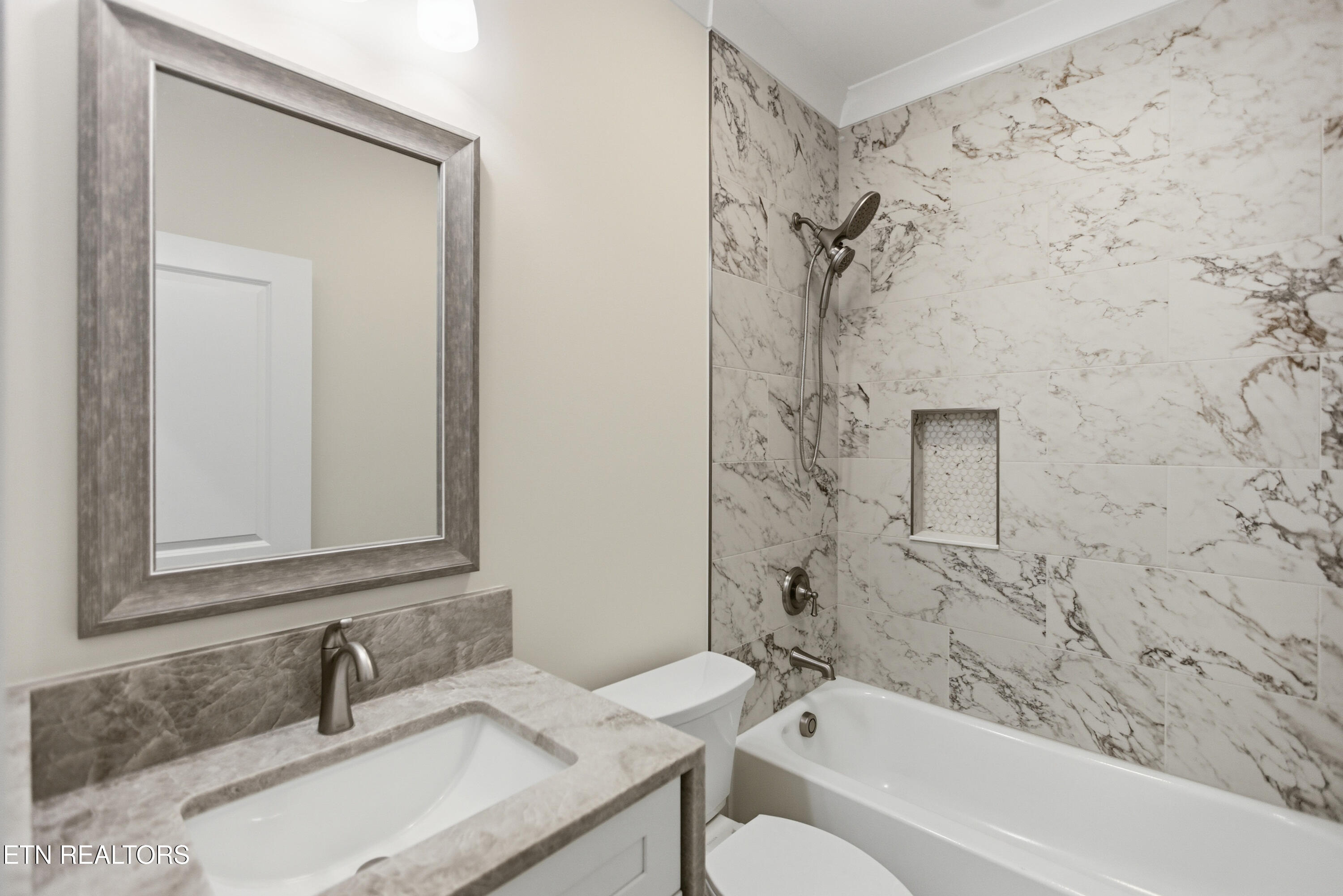 256 Elohi Way Loudon, TN 37774 - Photo 35 of 51 059_4M6A2460