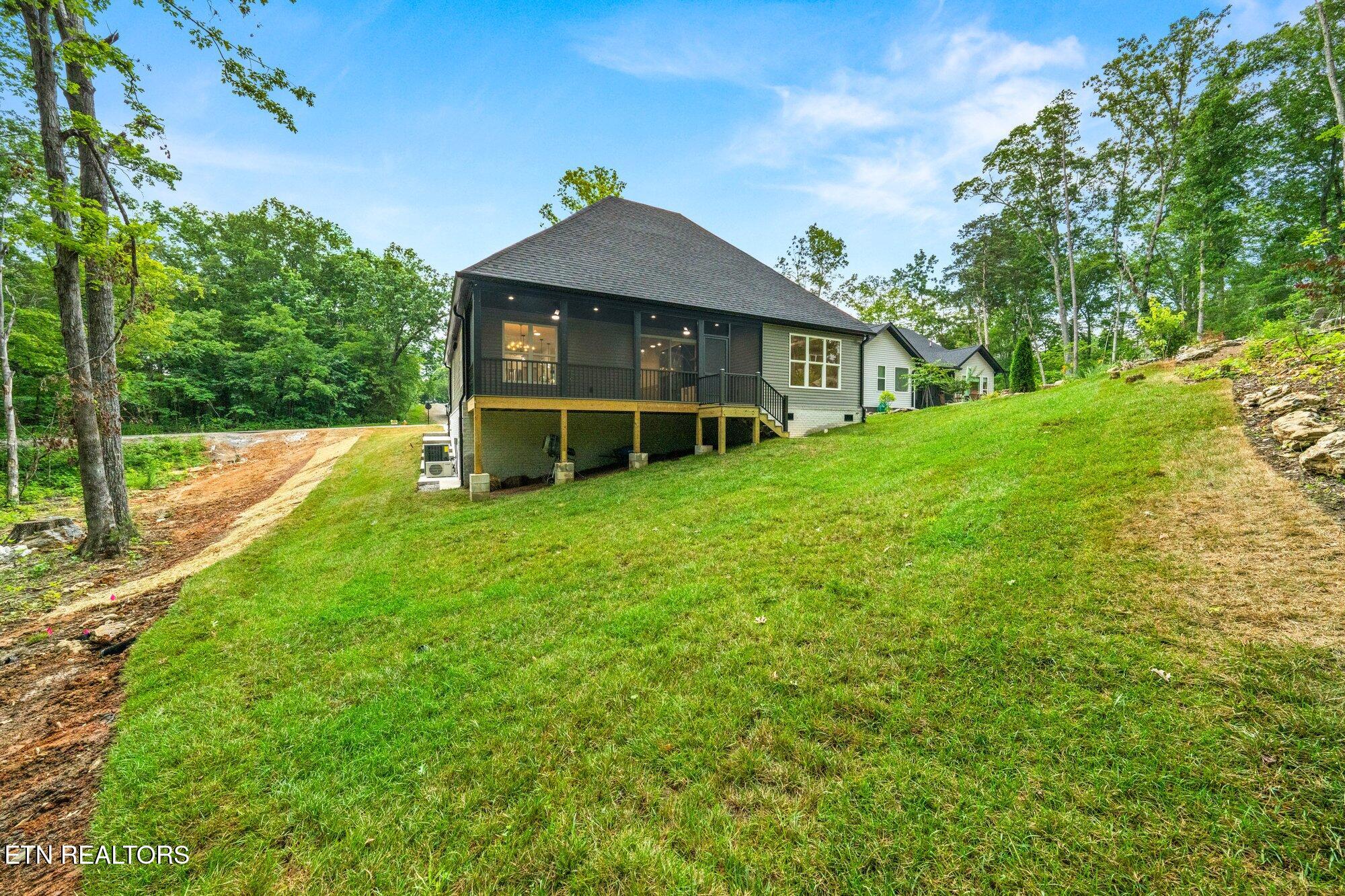 256 Elohi Way Loudon, TN 37774 - Photo 47 of 51 256-Elohi-Way-Loudon-TN-41 (2)