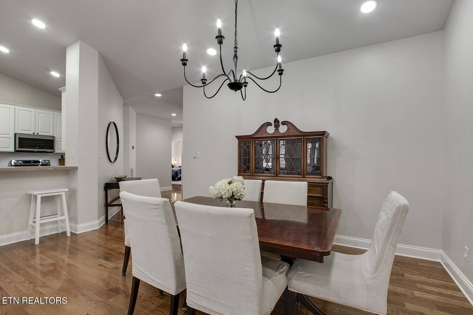 150 Sunset View Loop Maryville, TN 37801 - Photo 8 of 50 08_SunsetViewLoop_150_Dining03