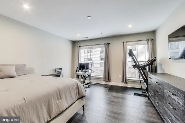$659,000 | 100 St Ives Place, Unit 208, Oxon Hill, MD 20745