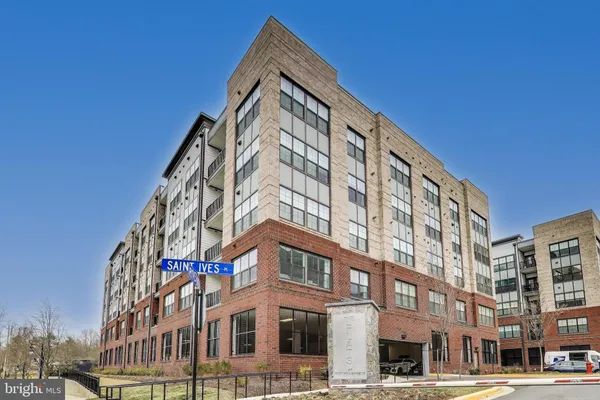 $659,000 | 100 St Ives Place, Unit 208, Oxon Hill, MD 20745