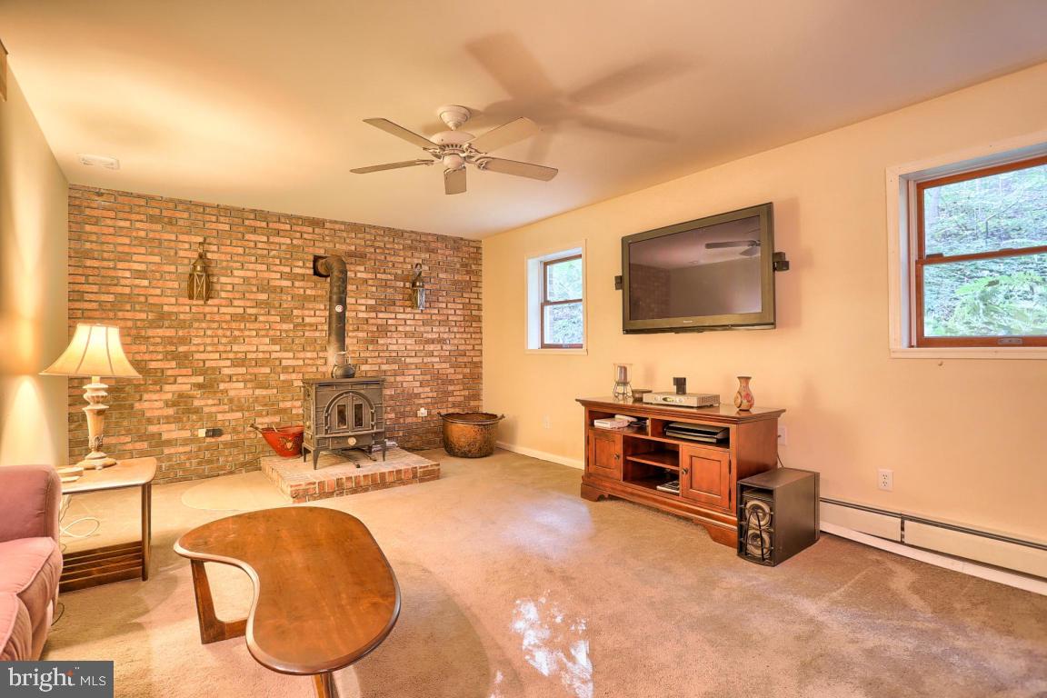 136 Ironmaster Road Lebanon, PA 17042 - Photo 15 of 29 Gallery Image 15