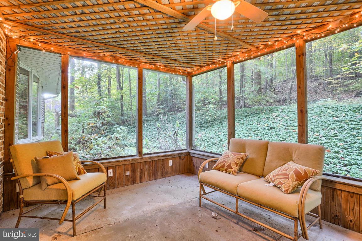 136 Ironmaster Road Lebanon, PA 17042 - Photo 16 of 29 Gallery Image 16