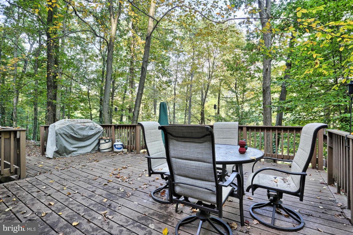 136 Ironmaster Road Lebanon, PA 17042 - Photo 3 of 29 Gallery Image 3