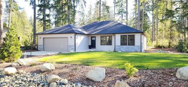 $489,000 | 160 East Country Club Drive North, Union, WA 98592