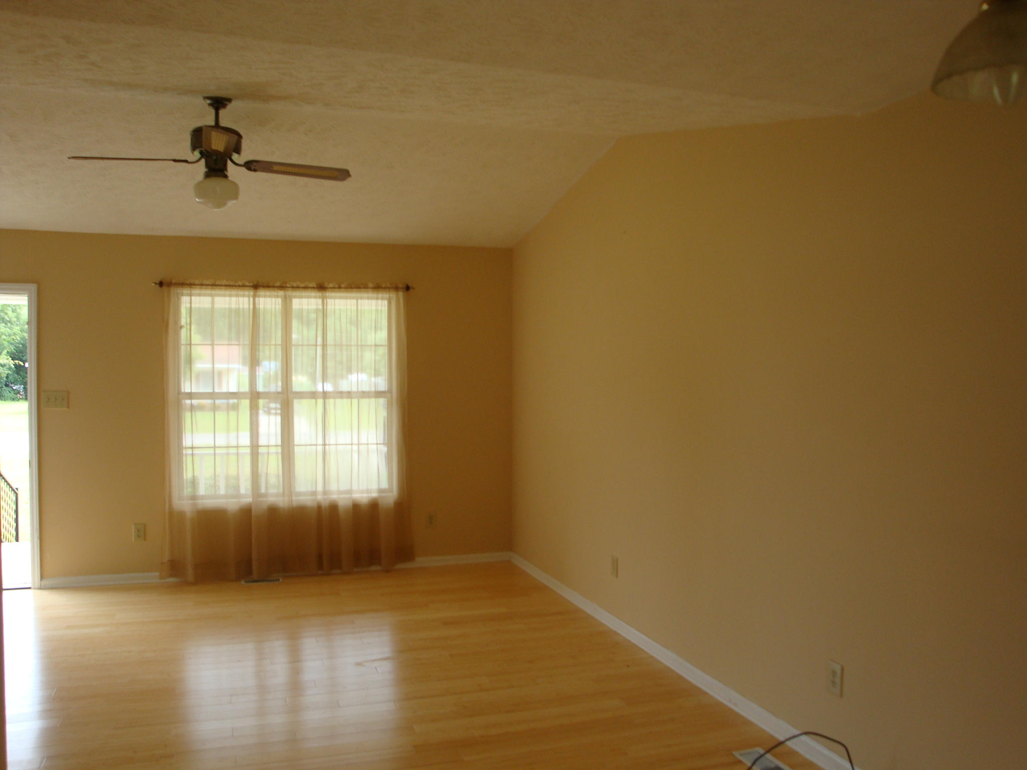 211 Crestmont Drive Rockingham, NC 28379 - Photo 6 of 7 DSC08285