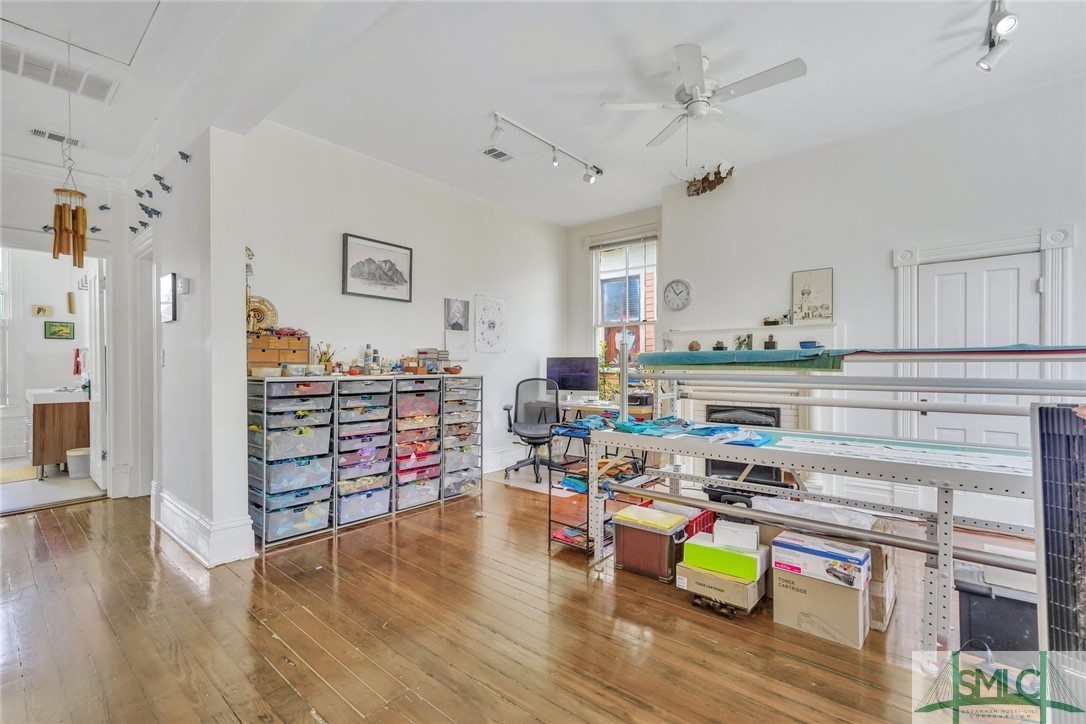 303 West 39th Street Savannah, GA 31401 - Photo 26 of 38