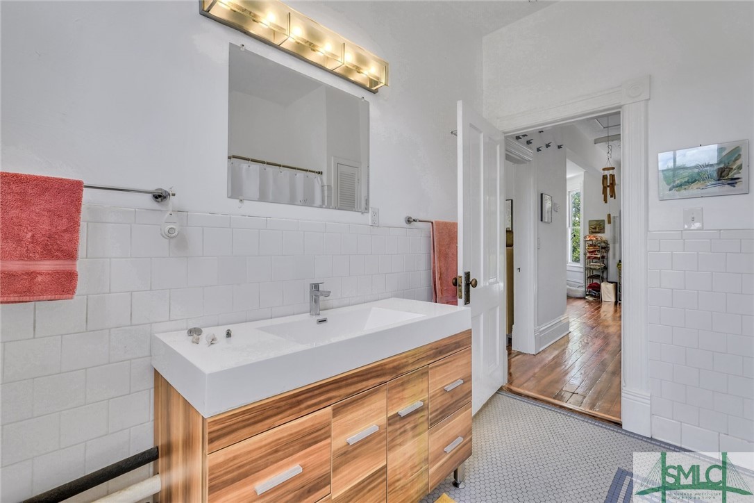 303 West 39th Street Savannah, GA 31401 - Photo 35 of 38