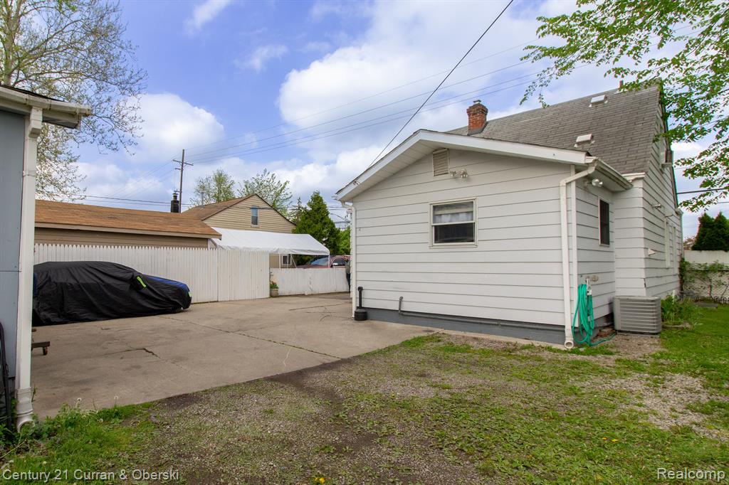 7627 Inkster Road Westland, MI 48185 - Photo 21 of 24