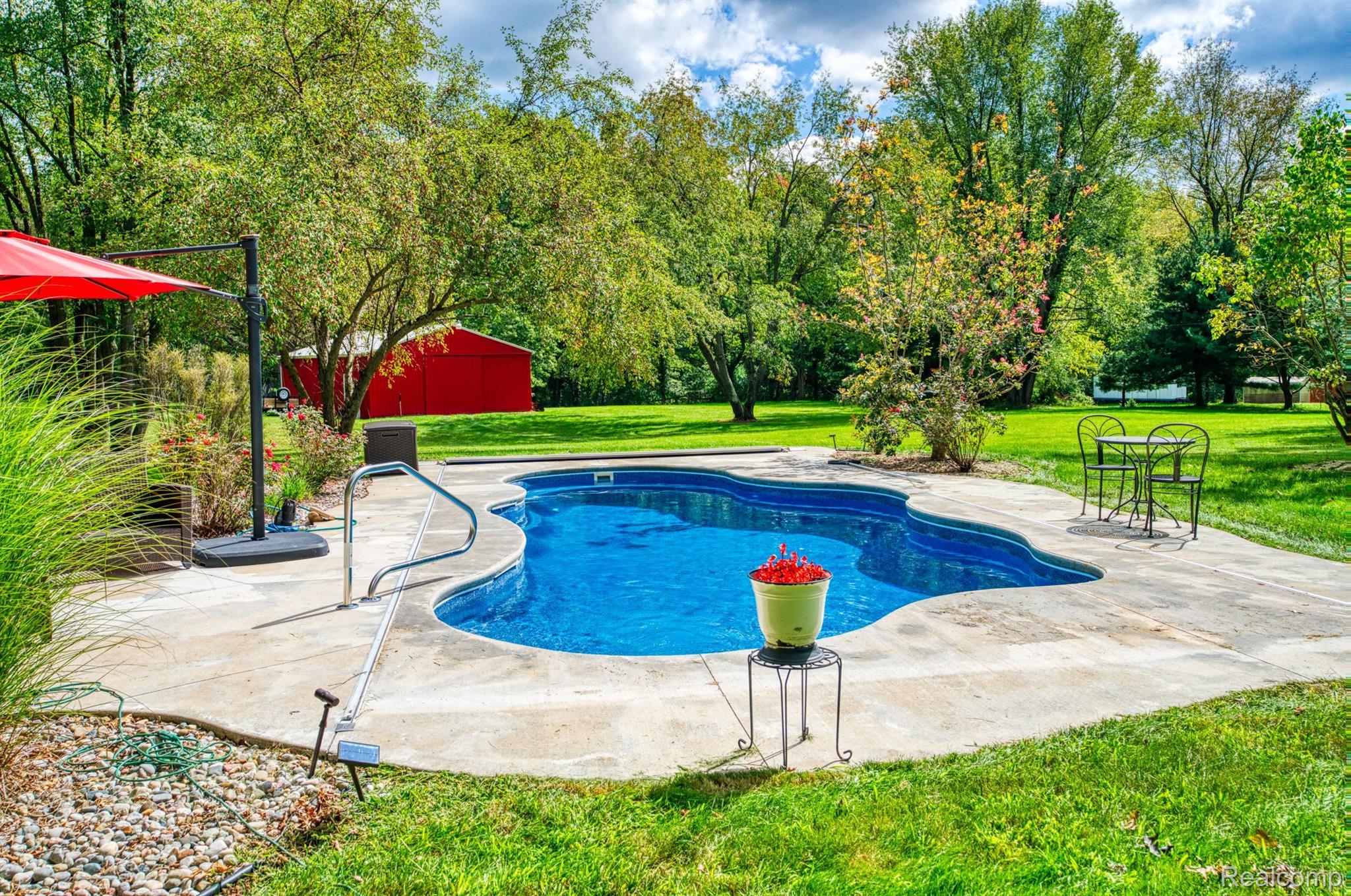 6821 Farley Road Pinckney, MI 48169 - Photo 14 of 38 Gallery Image 14