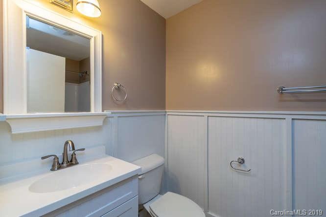 1212 Hebron Road Hendersonville, NC 28739 - Photo 19 of 47 Gallery Image 19