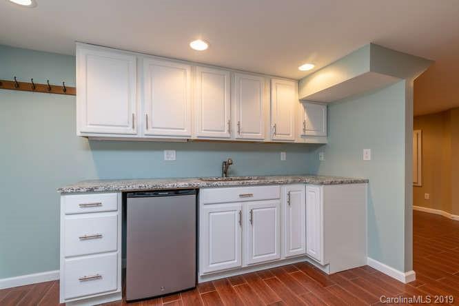 1212 Hebron Road Hendersonville, NC 28739 - Photo 25 of 47 Gallery Image 25