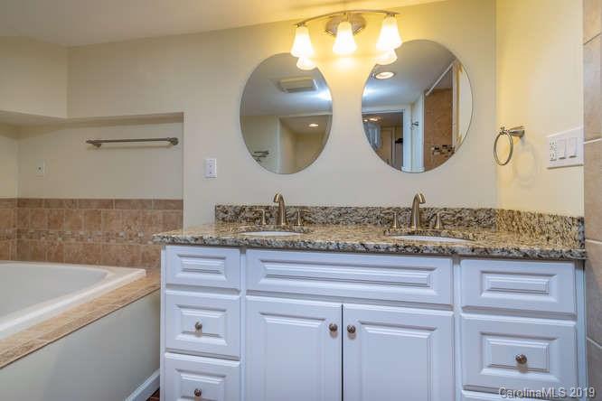 1212 Hebron Road Hendersonville, NC 28739 - Photo 34 of 47 Gallery Image 34