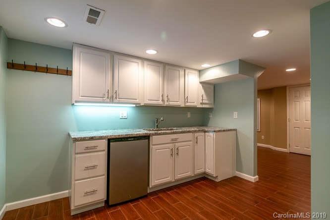 1212 Hebron Road Hendersonville, NC 28739 - Photo 37 of 47 Gallery Image 37