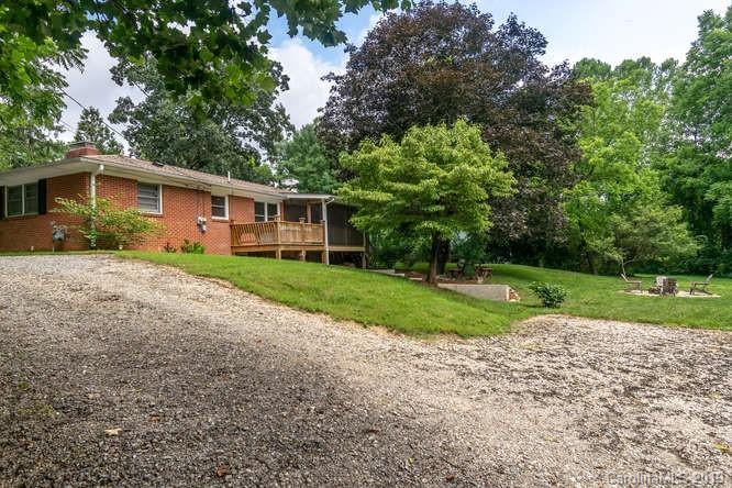 1212 Hebron Road Hendersonville, NC 28739 - Photo 41 of 47 Gallery Image 41