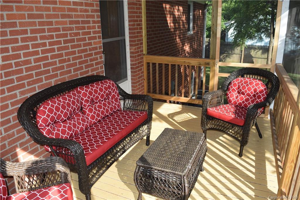 1212 Hebron Road Hendersonville, NC 28739 - Photo 43 of 47 Gallery Image 43