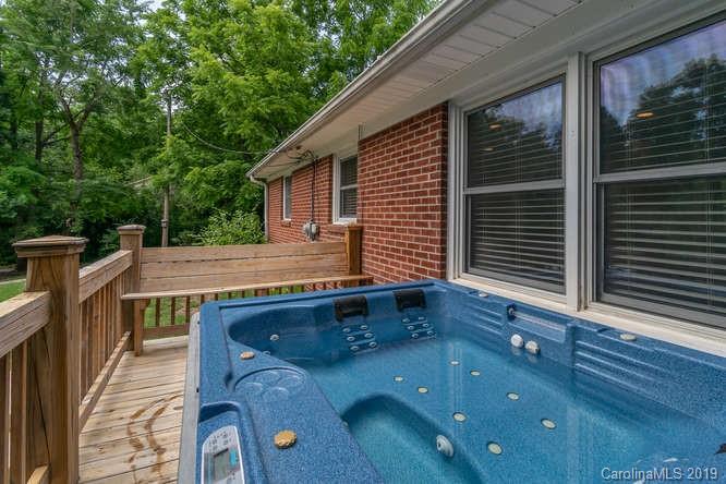 1212 Hebron Road Hendersonville, NC 28739 - Photo 45 of 47 Gallery Image 45